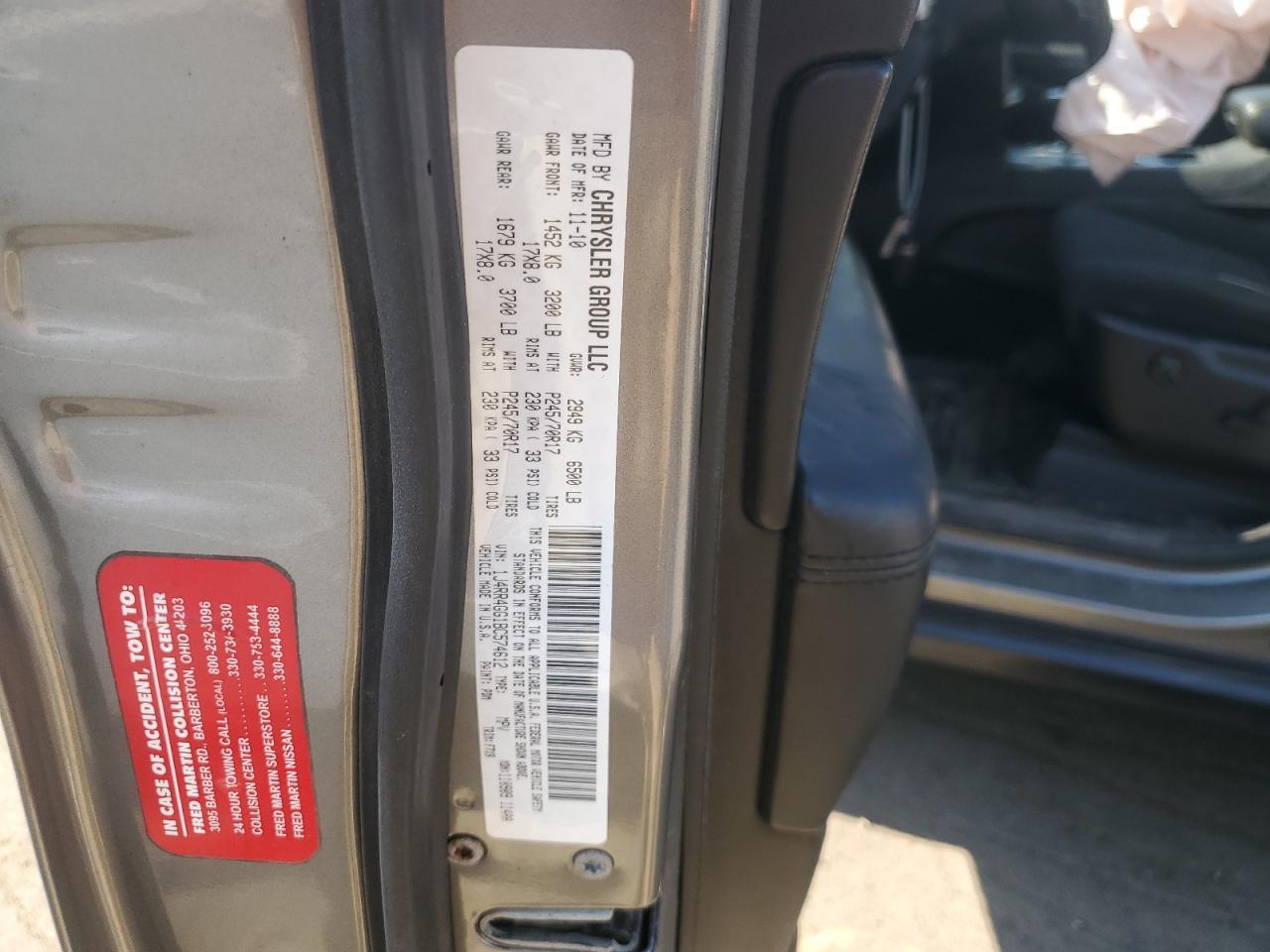 2011 JEEP Grand Cherokee