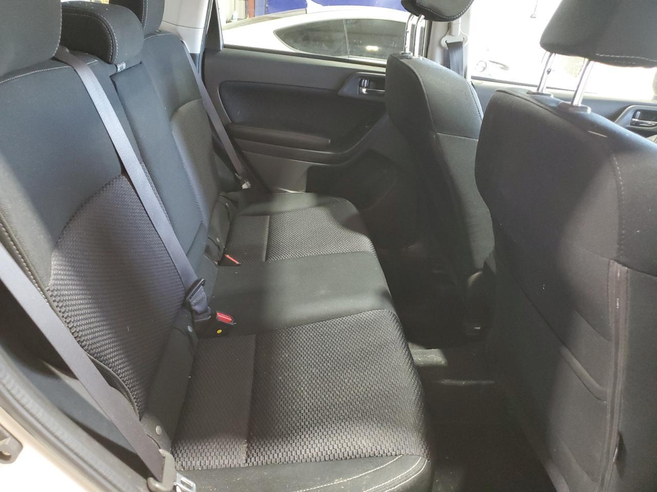 2017 SUBARU FORESTER