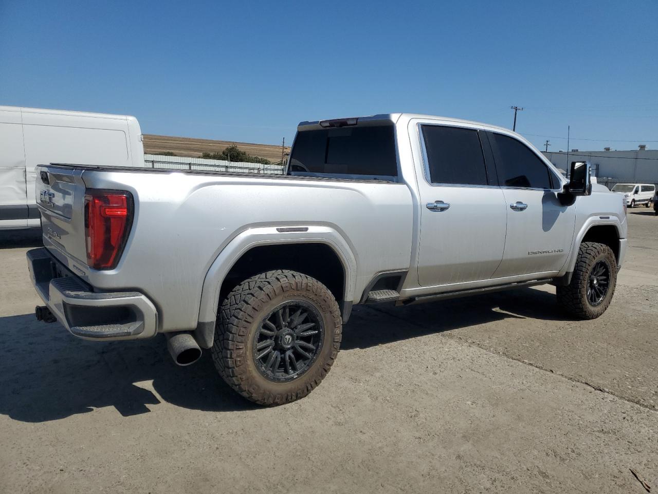 2020 GMC Sierra