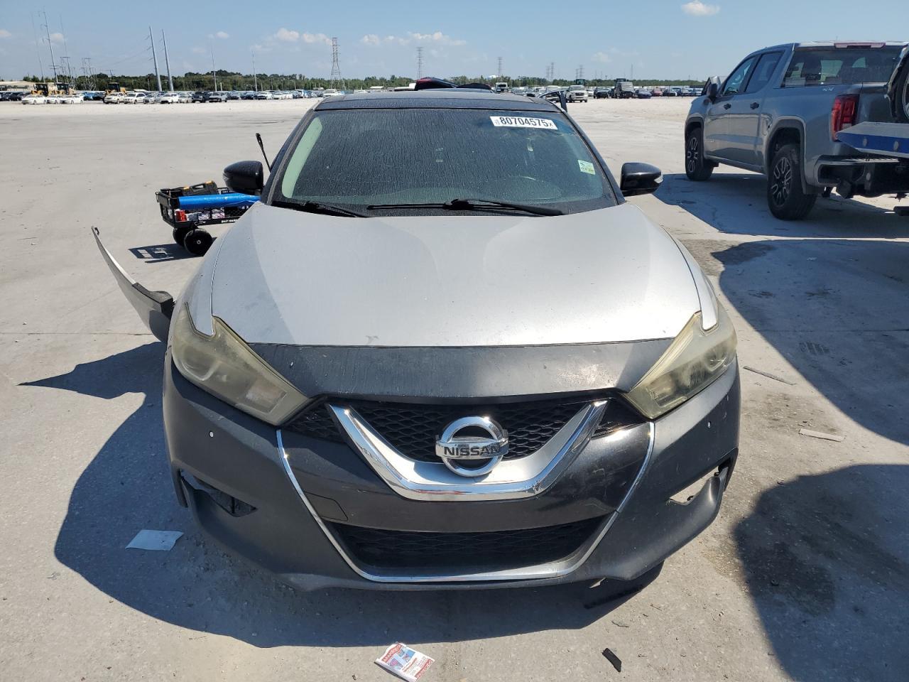 2016 NISSAN Maxima