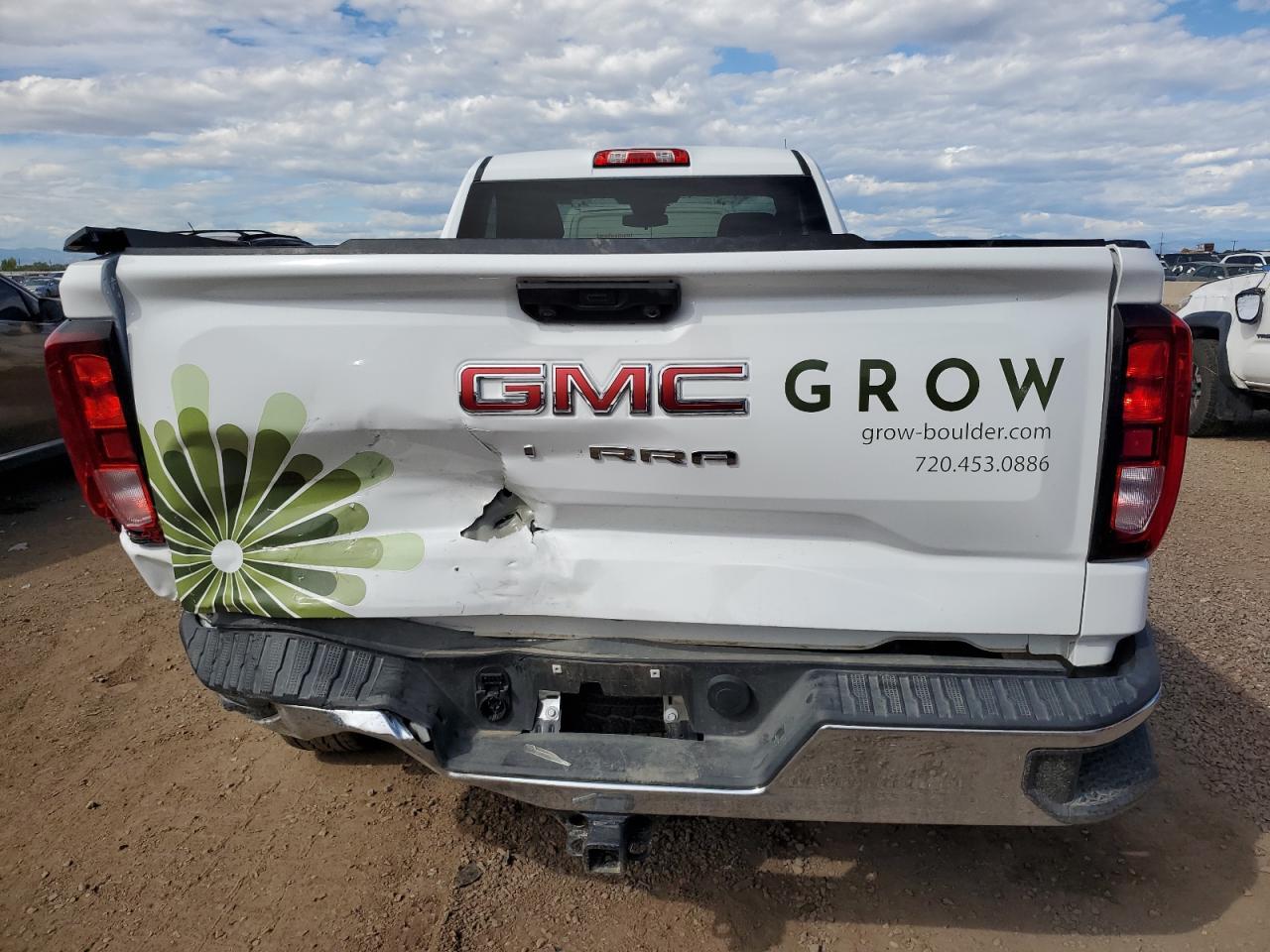 2025 GMC Sierra
