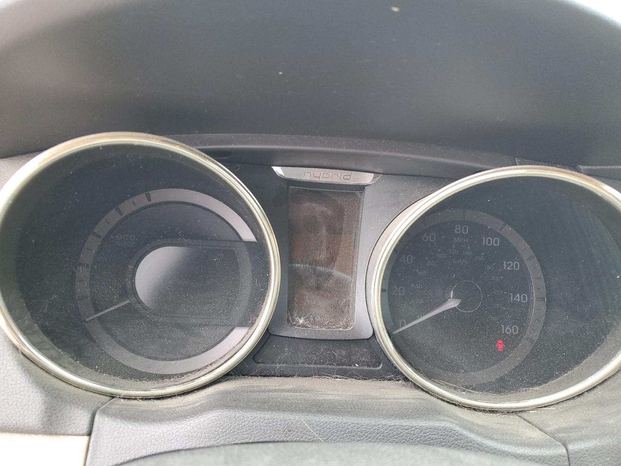 2011 HYUNDAI SONATA