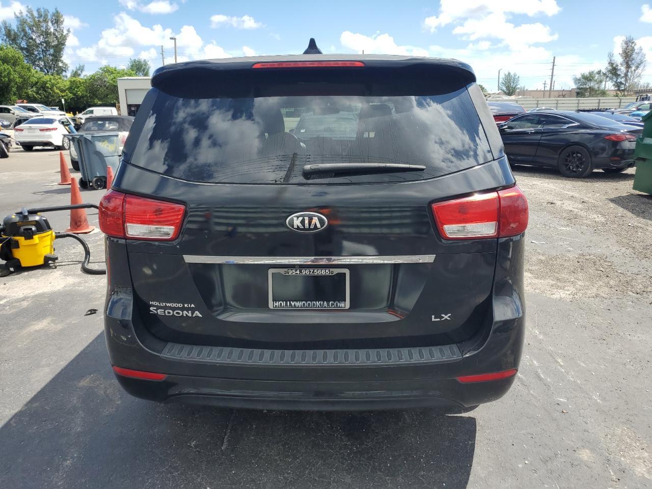 2017 KIA SEDONA
