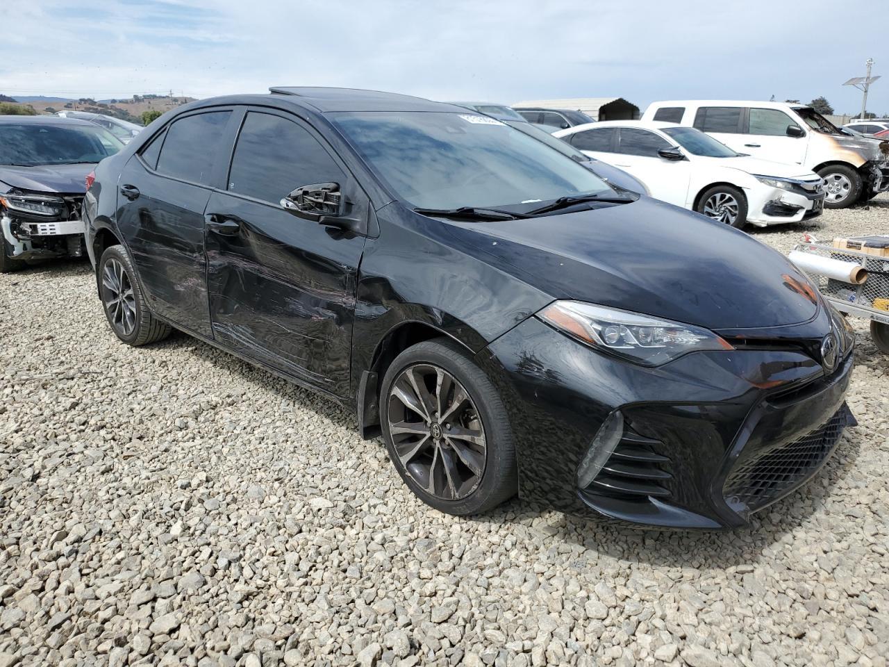 2017 TOYOTA COROLLA