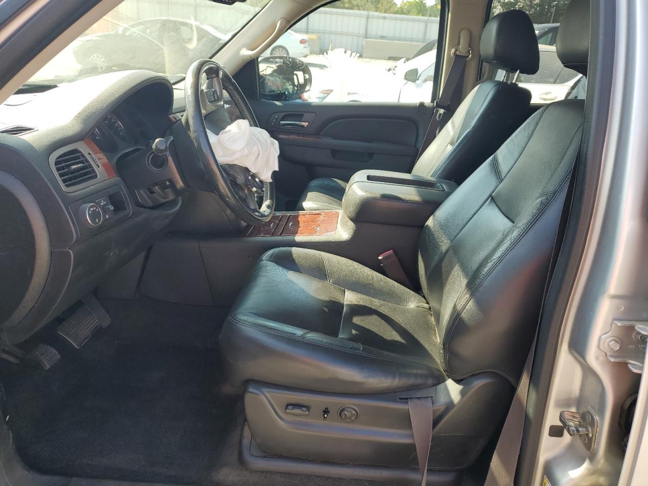 2013 CHEVROLET Avalanche