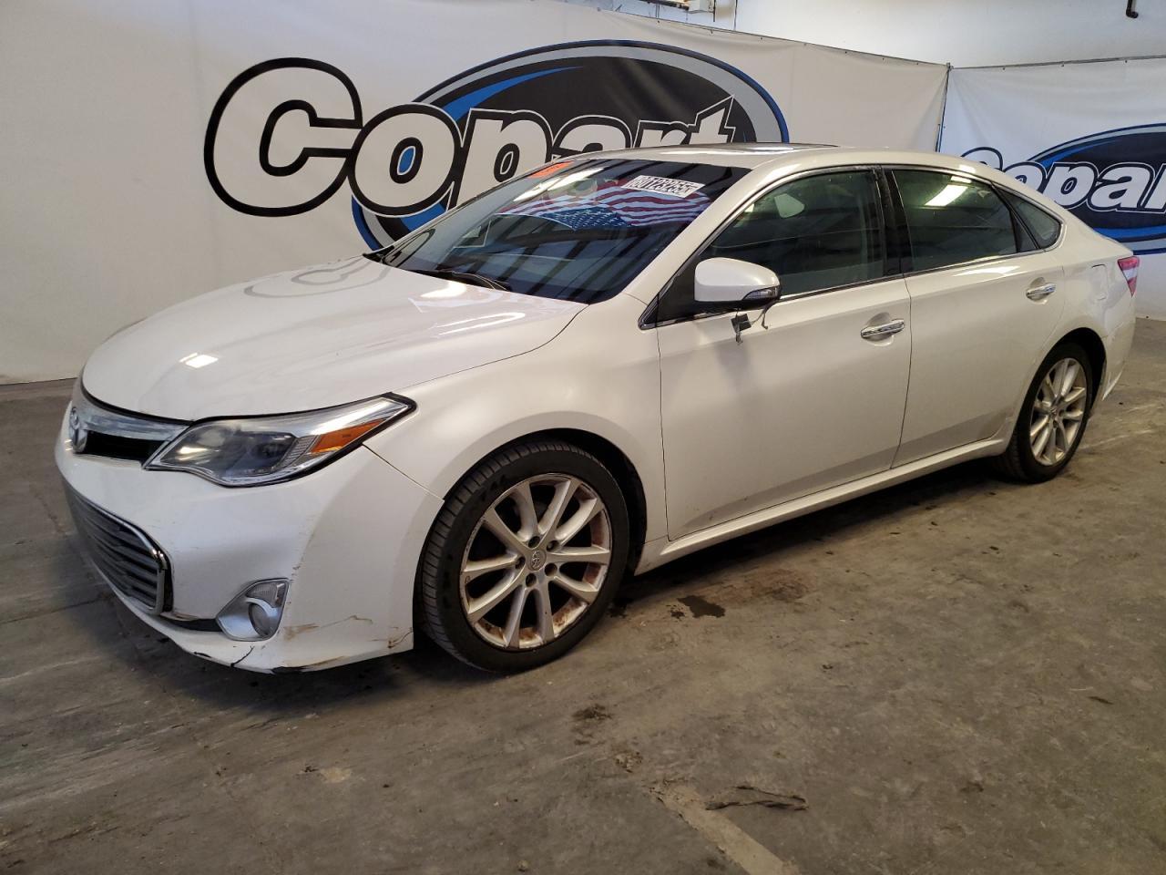 2014 TOYOTA Avalon