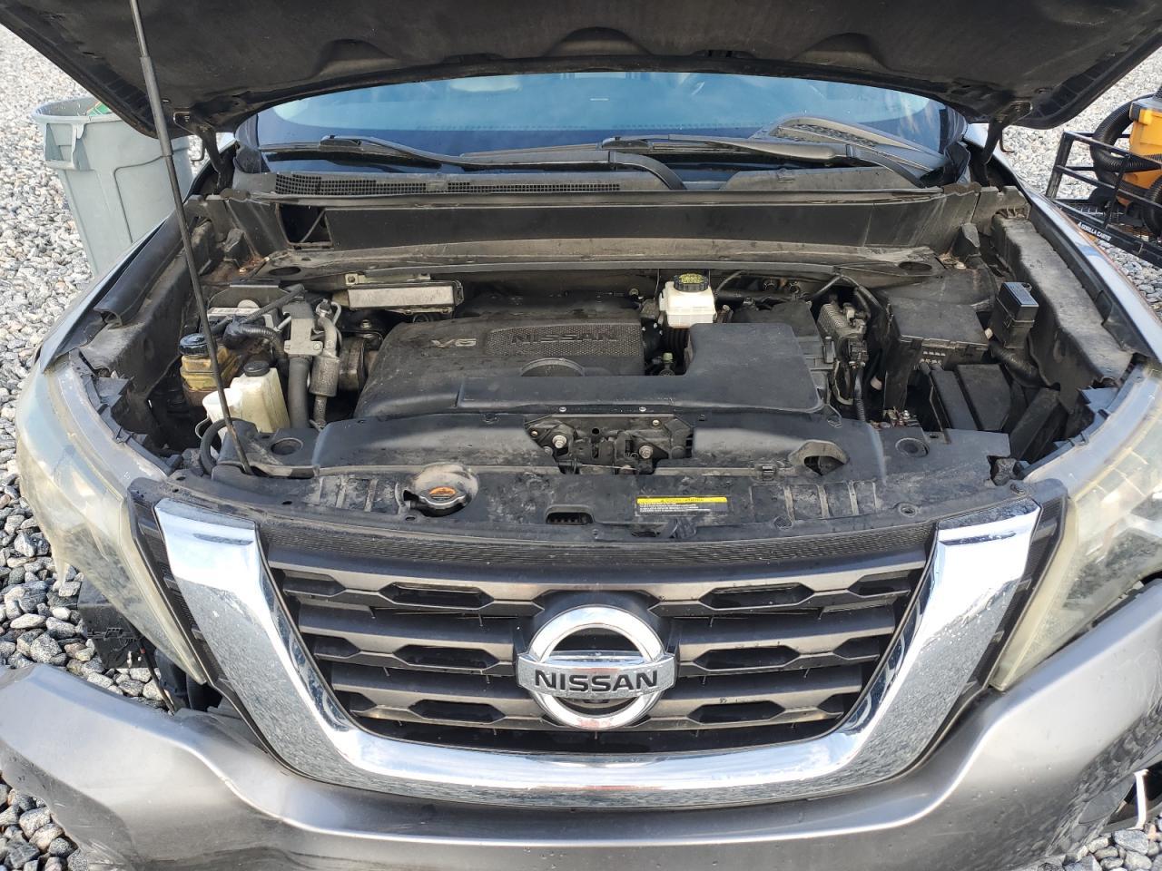 2017 NISSAN PATHFINDER