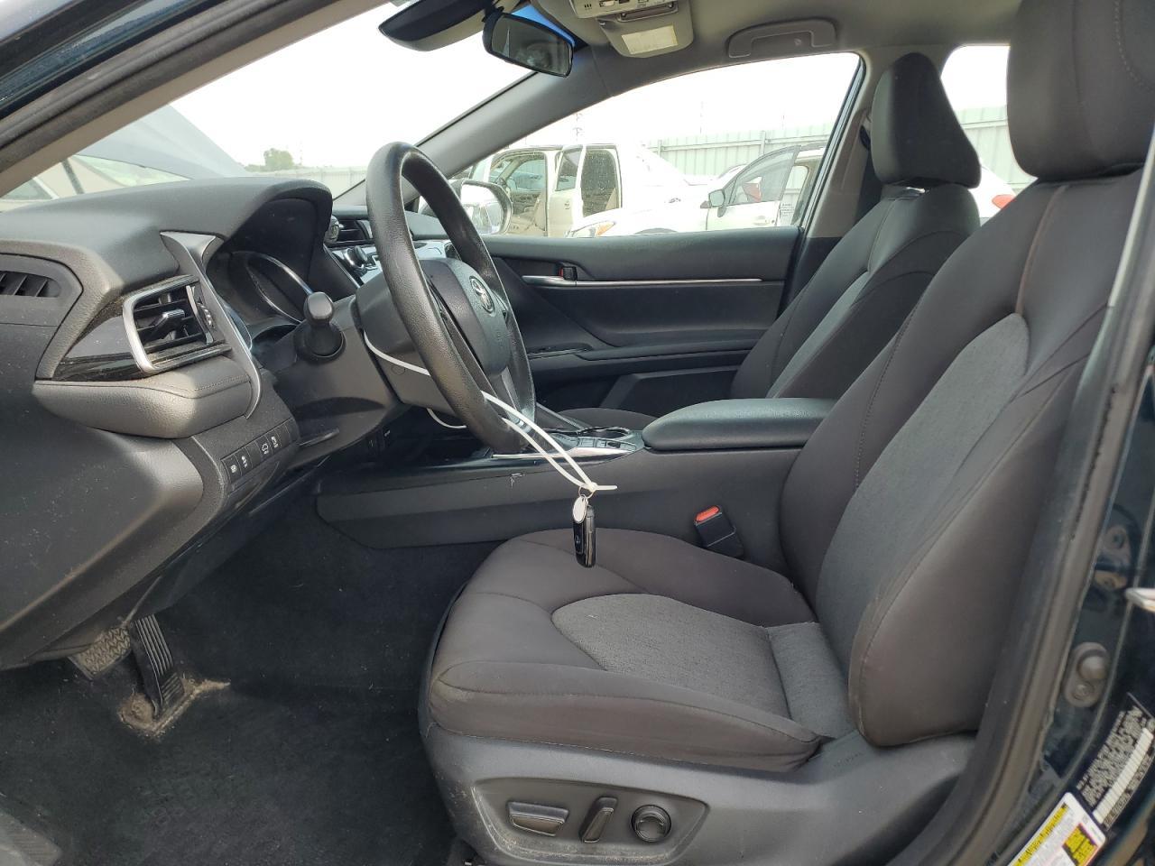 2019 TOYOTA CAMRY
