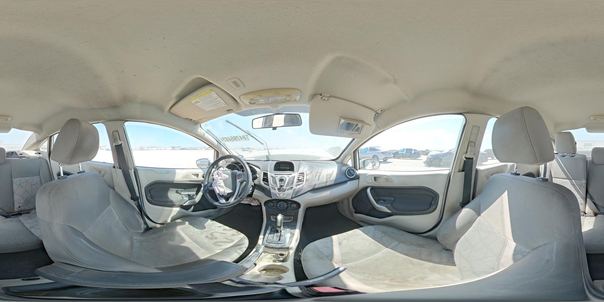 2013 FORD Fiesta