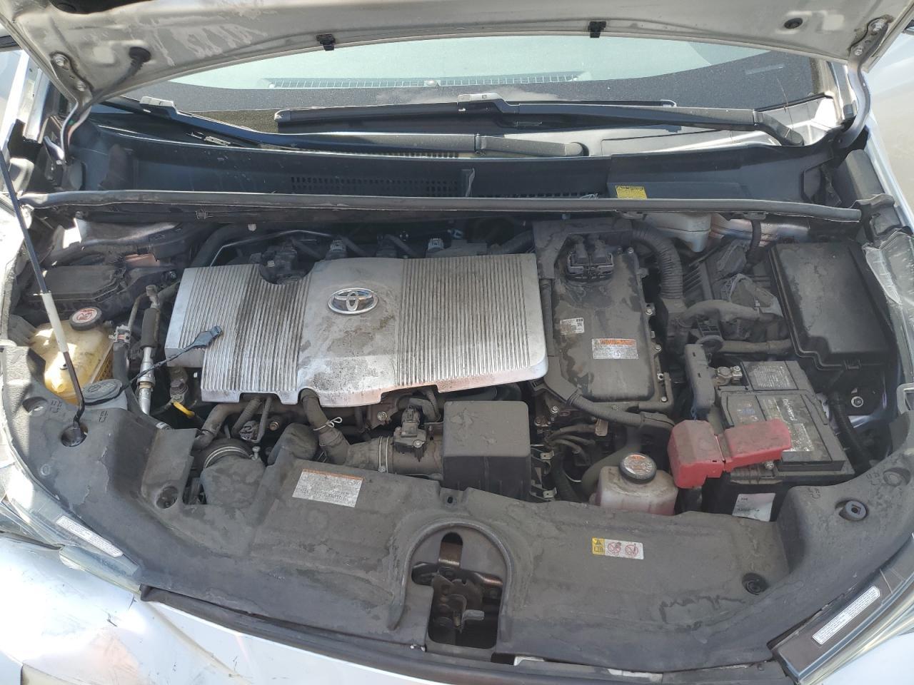 2018 TOYOTA PRIUS