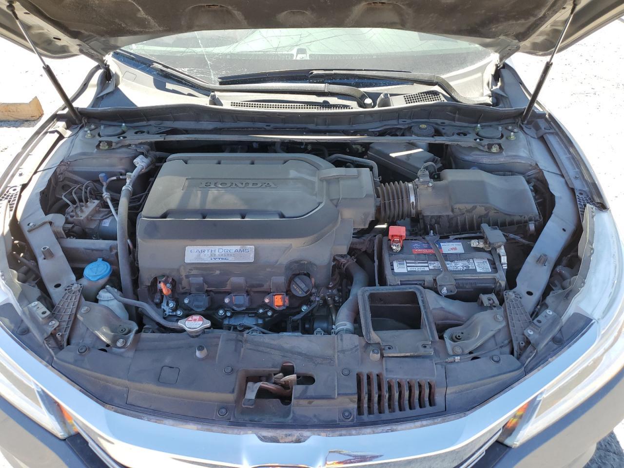 2016 HONDA ACCORD