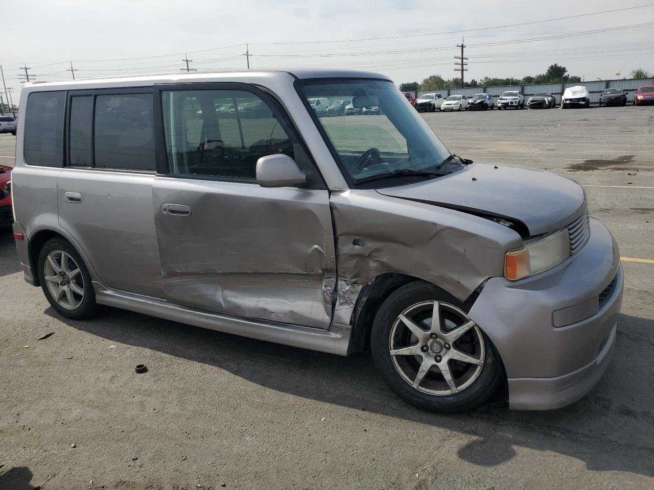 2006 TOYOTA SCION