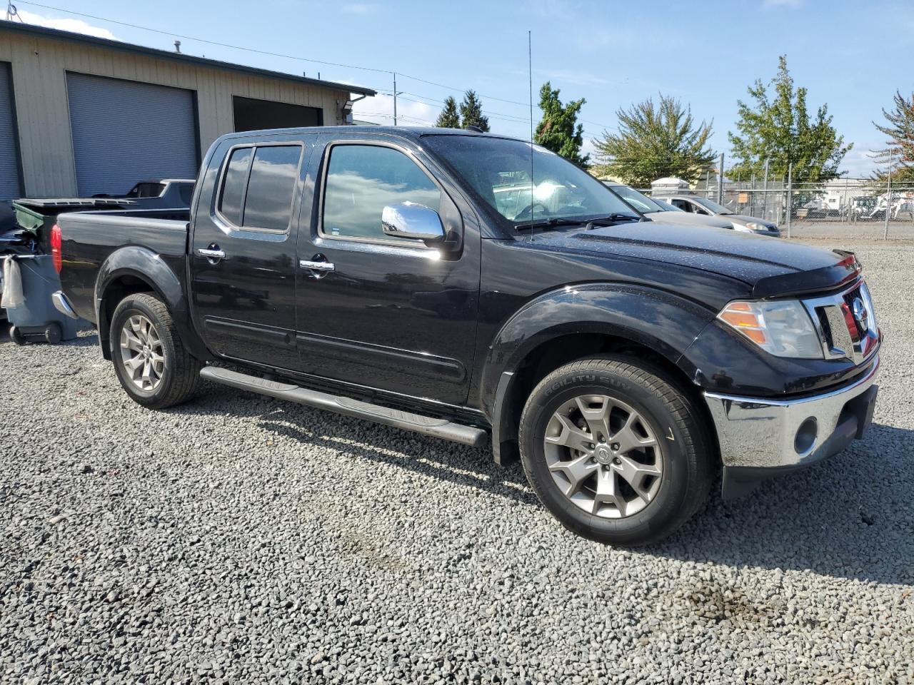 2015 NISSAN Frontier