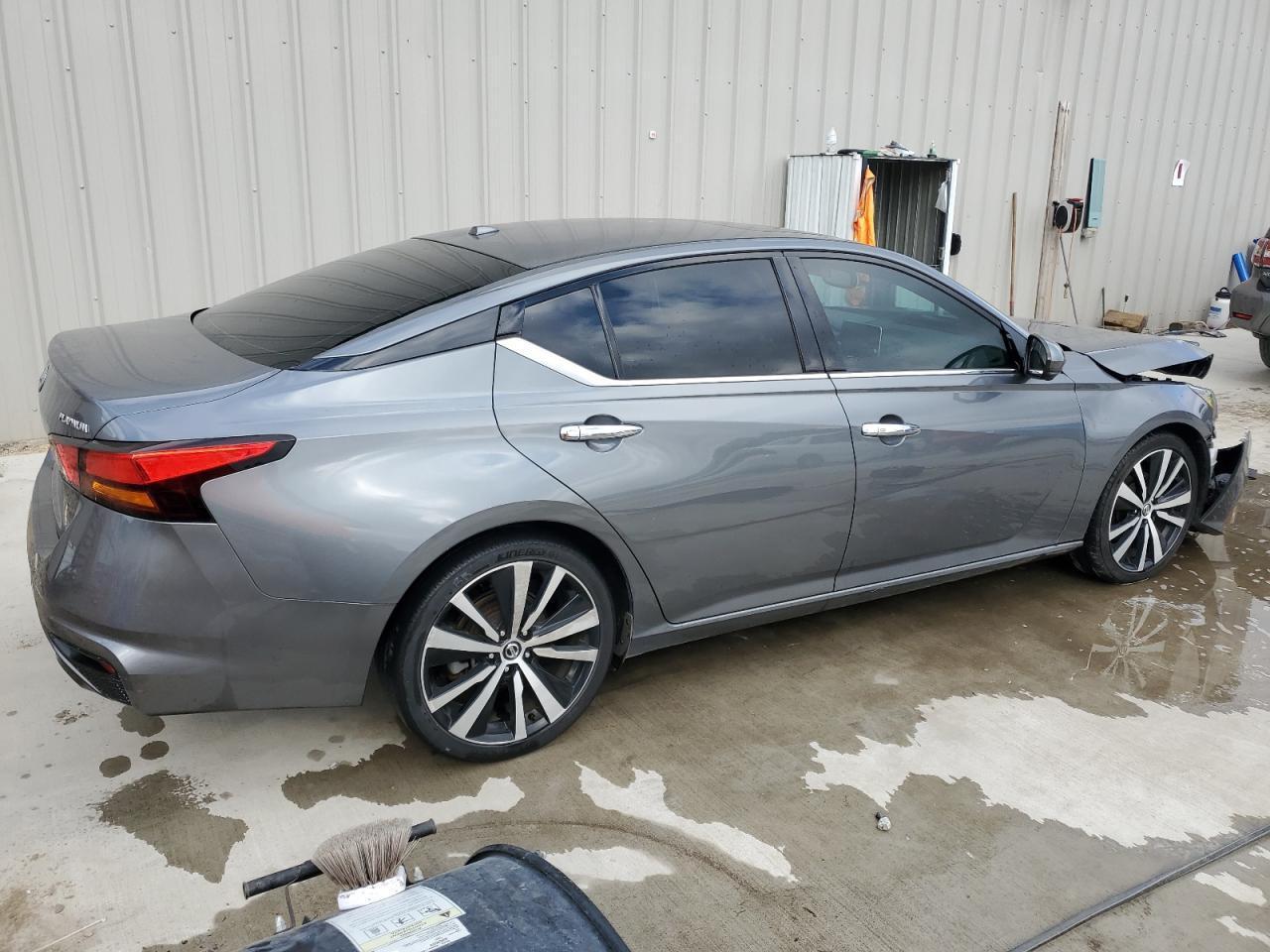 2019 NISSAN ALTIMA