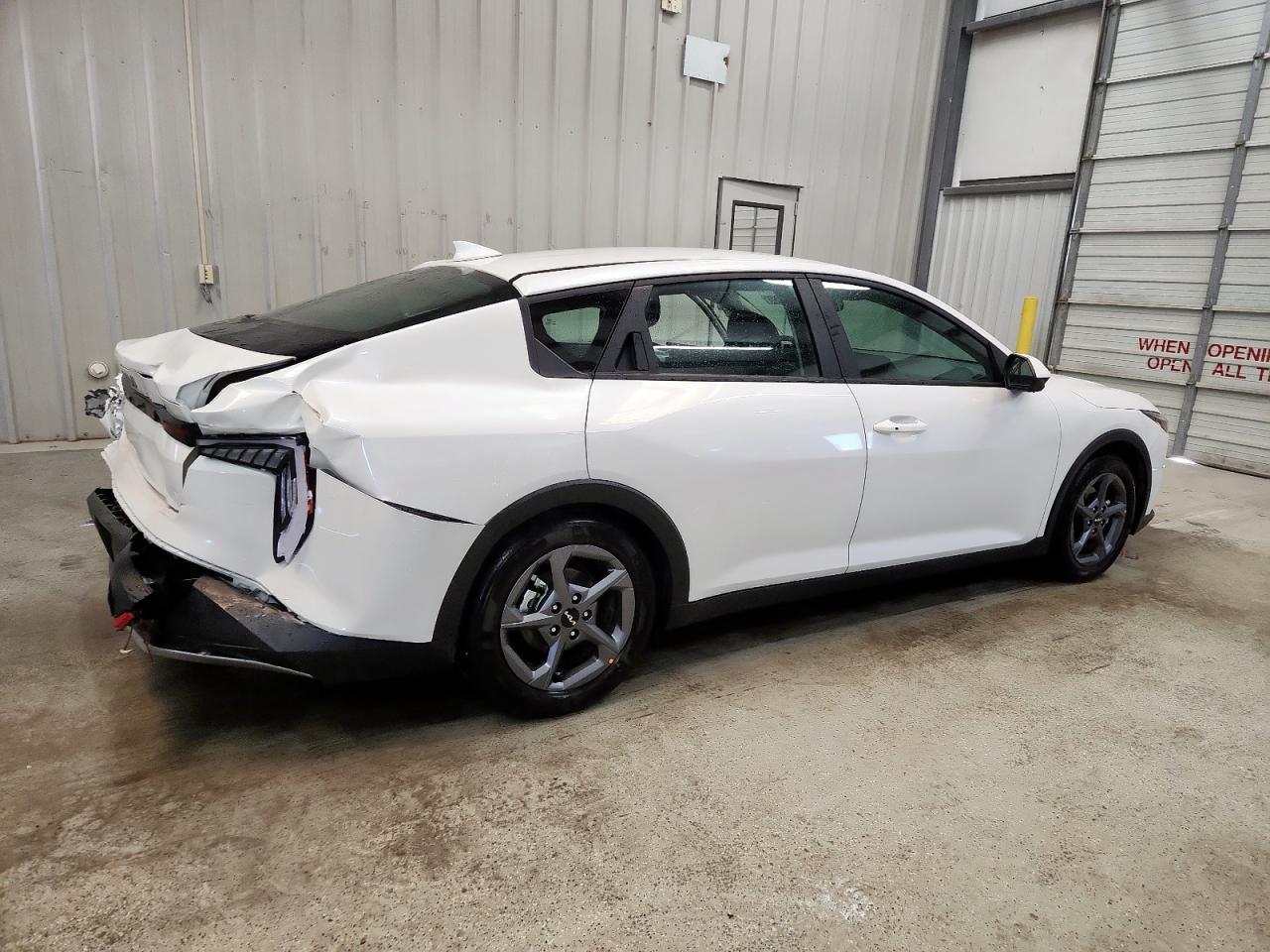 2025 KIA K4