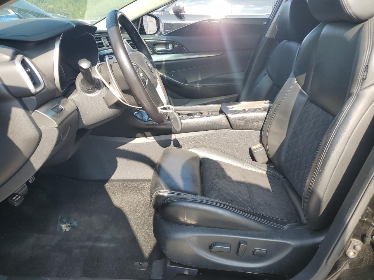 2017 NISSAN Maxima