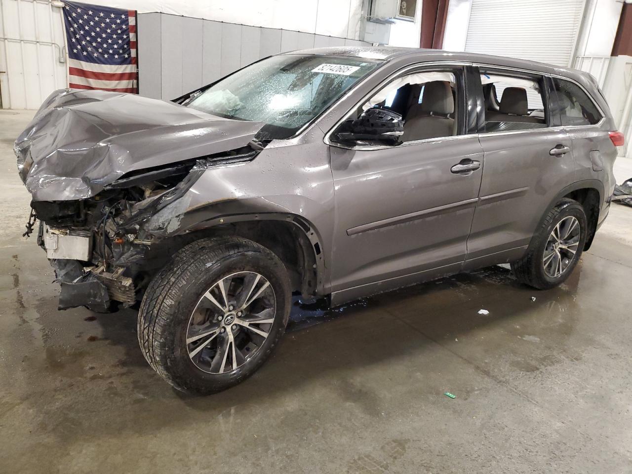 2018 TOYOTA HIGHLANDER