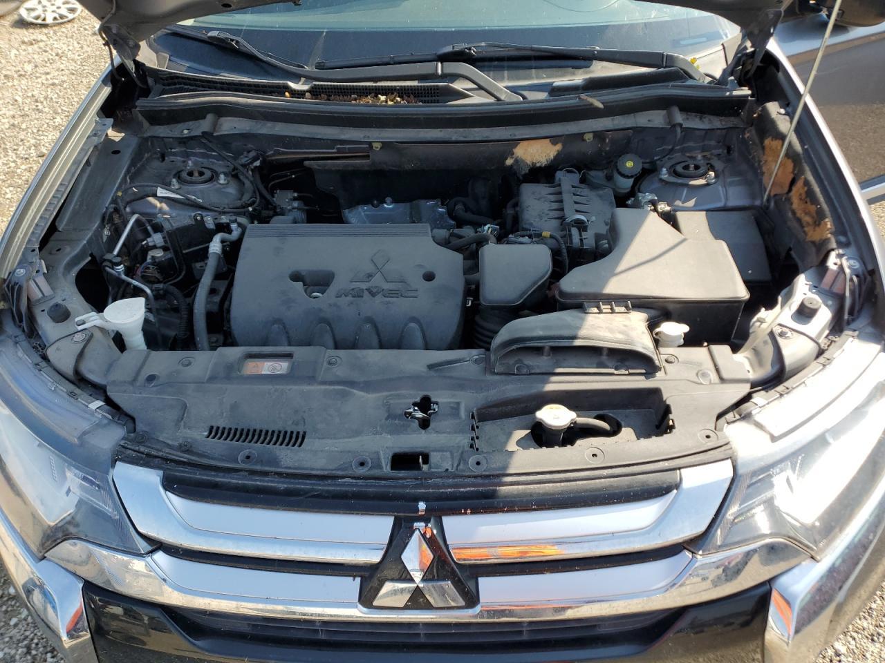 2018 MITSUBISHI outlander