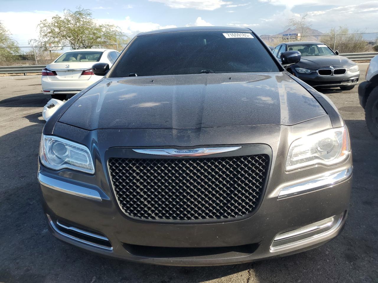 2014 CHRYSLER 300