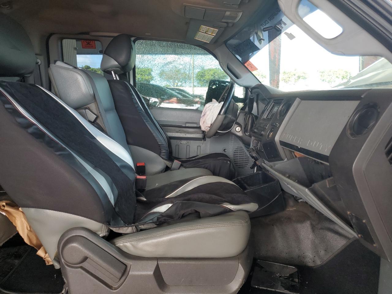 2013 FORD F-250