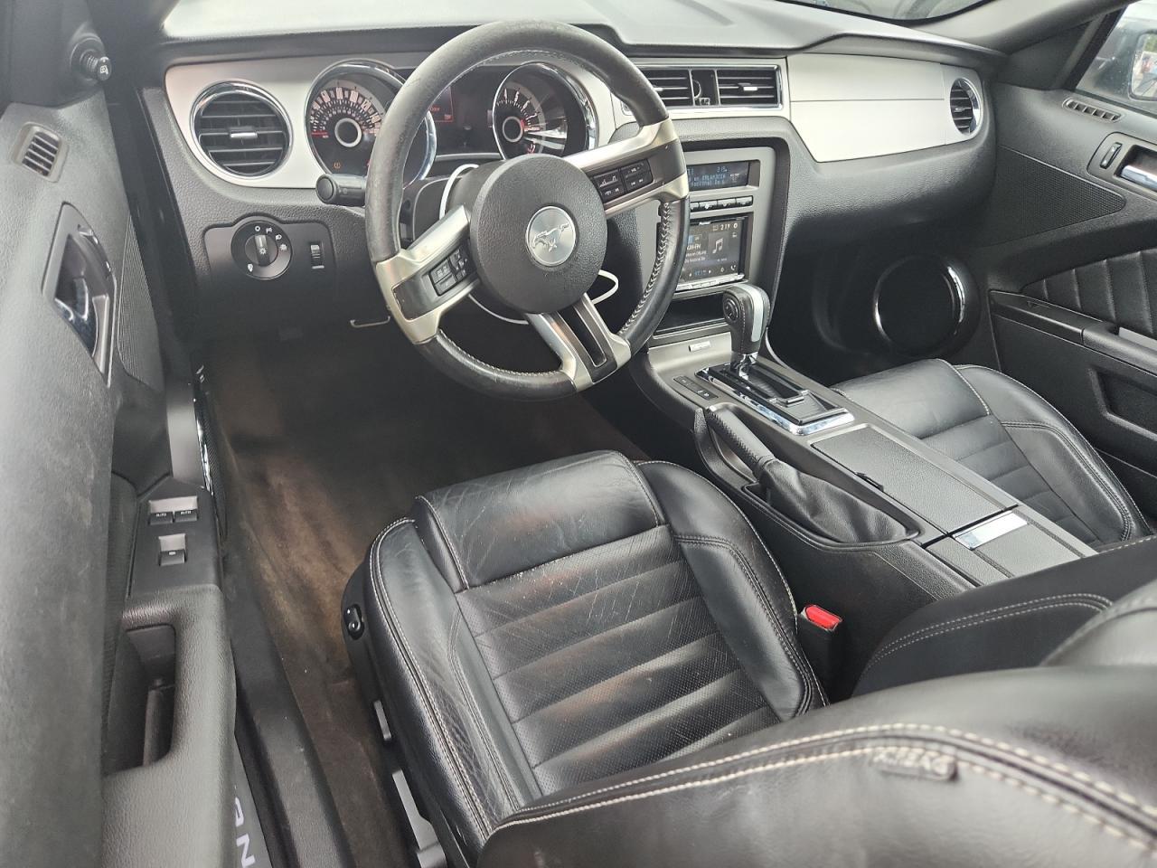 2013 FORD MUSTANG