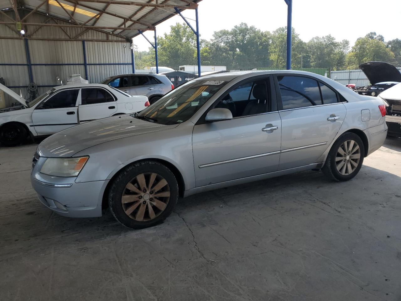 2010 HYUNDAI SONATA