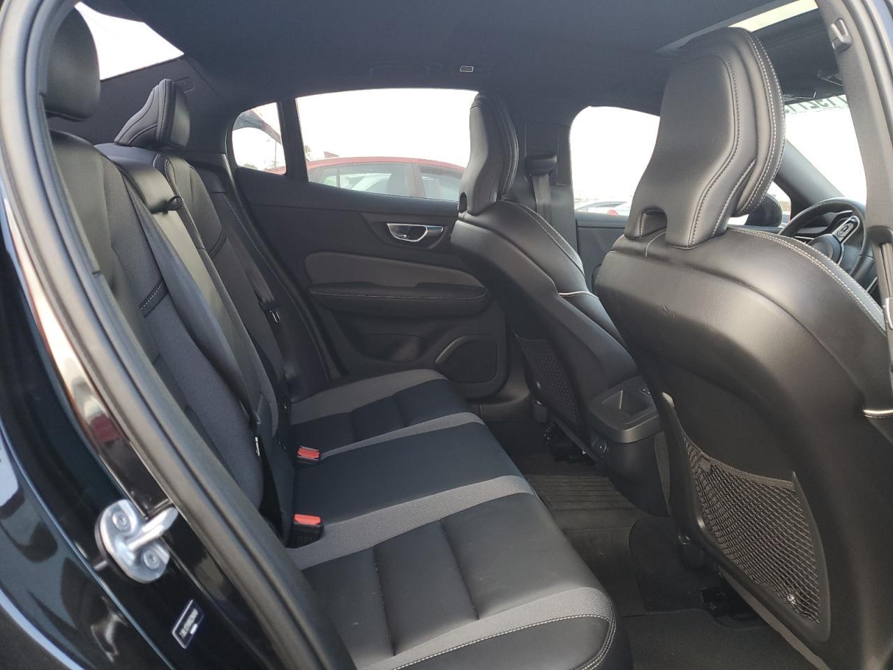 2024 VOLVO S60