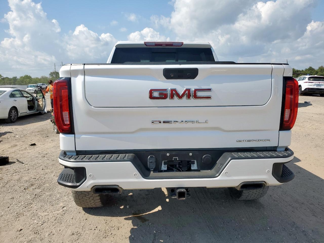 2019 GMC Sierra