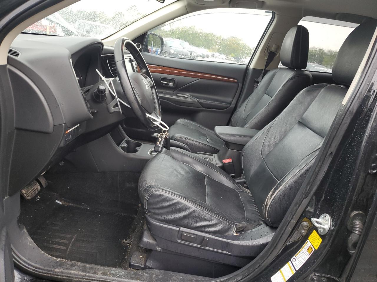 2014 MITSUBISHI outlander