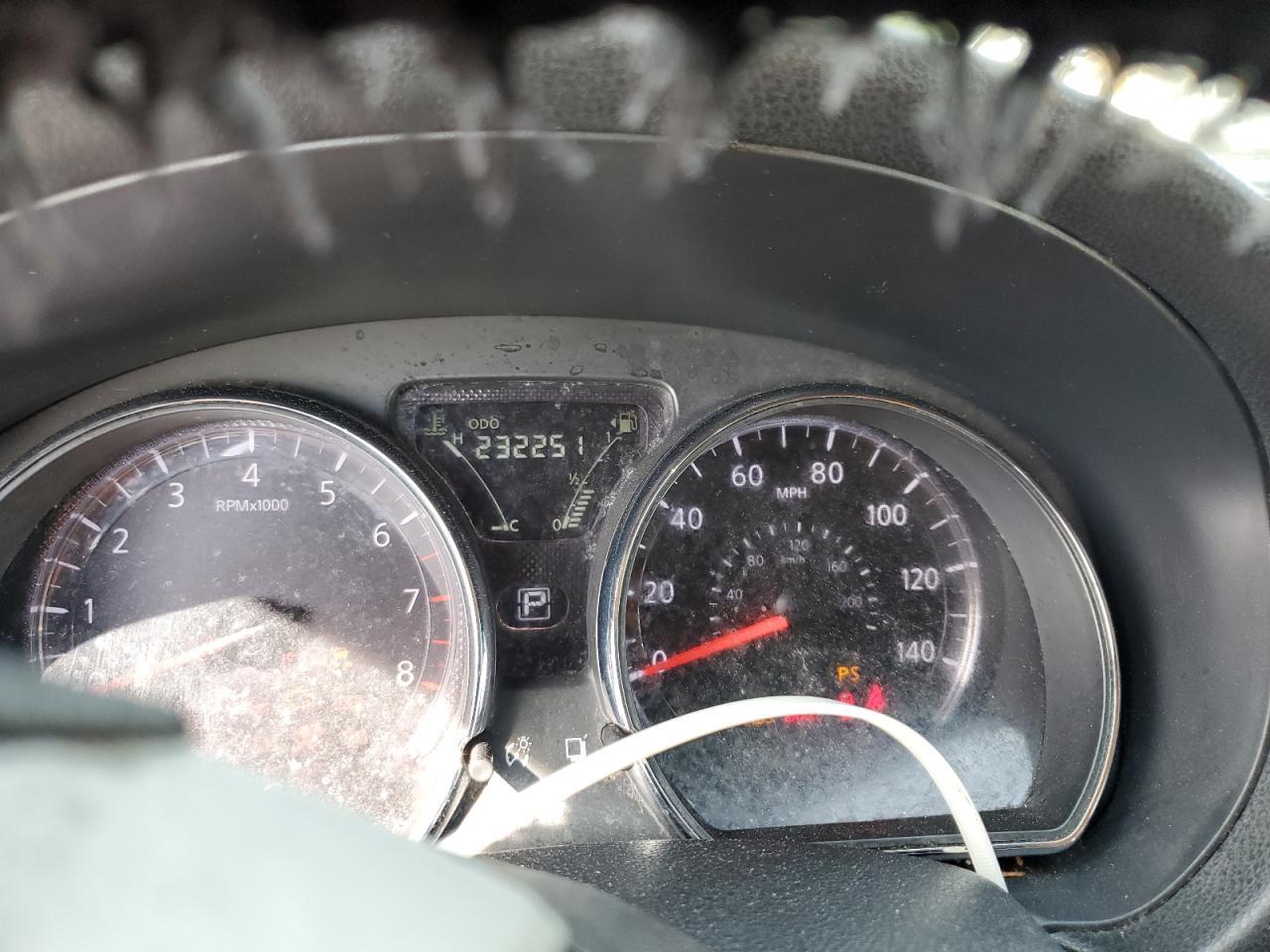 2016 NISSAN VERSA