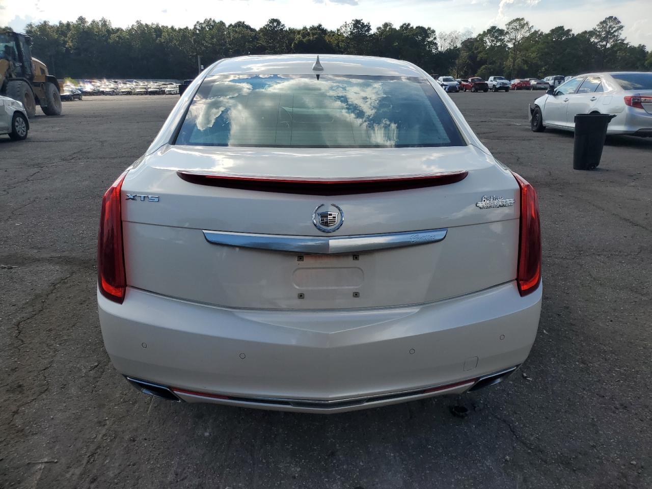 2013 CADILLAC XTS