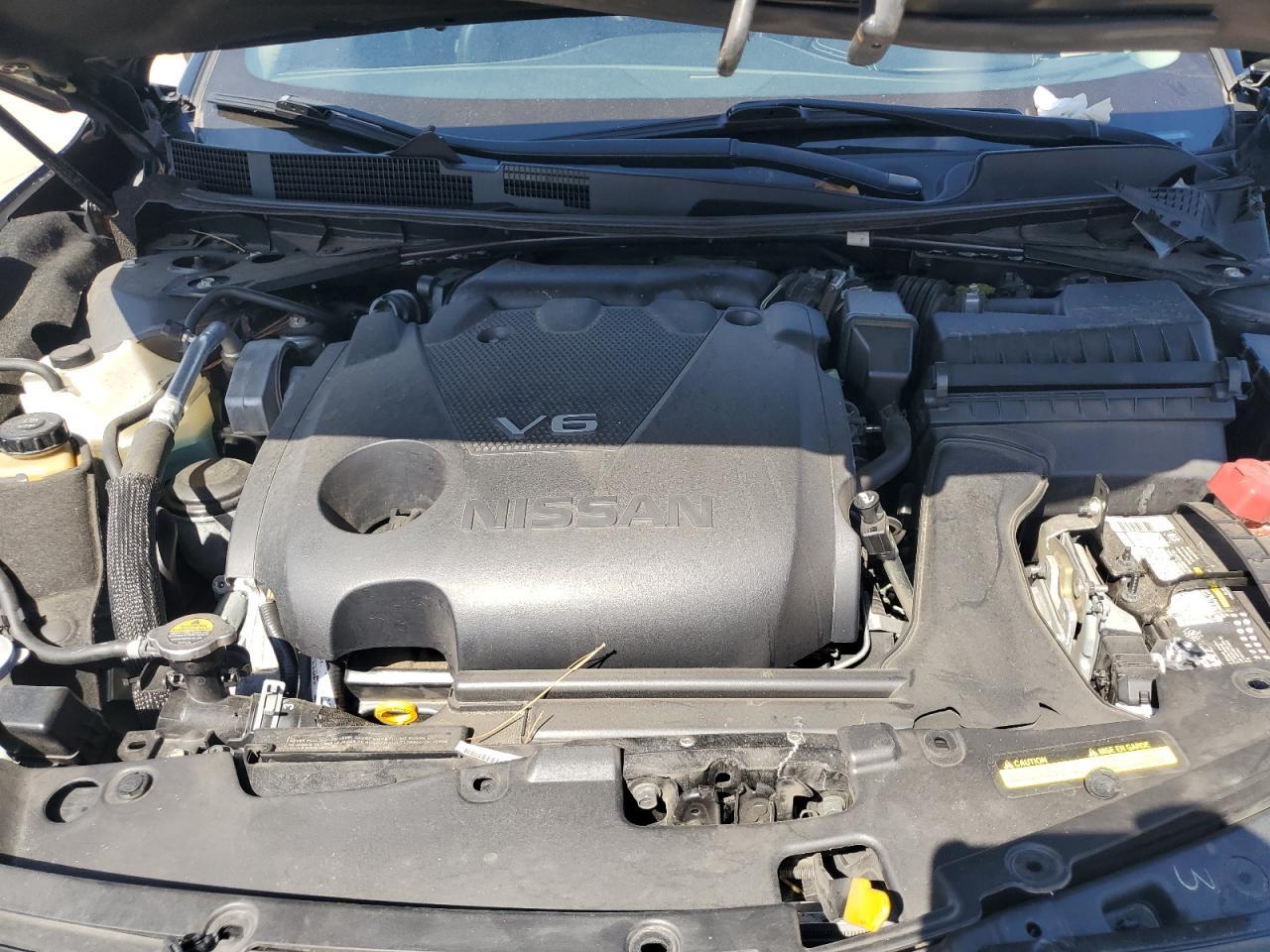 2017 NISSAN Maxima