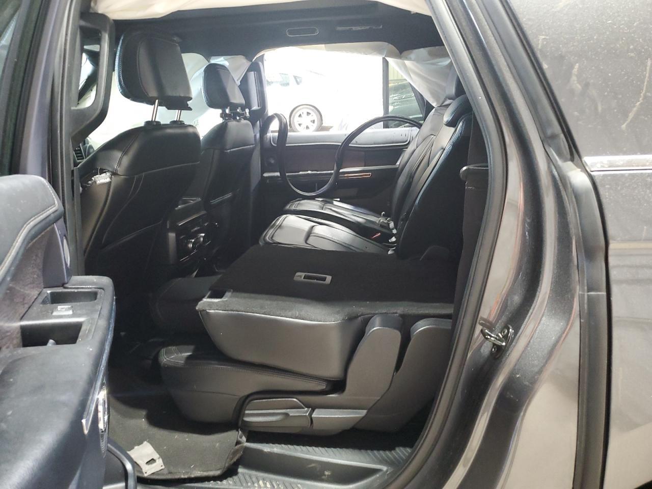 2021 FORD Expedition