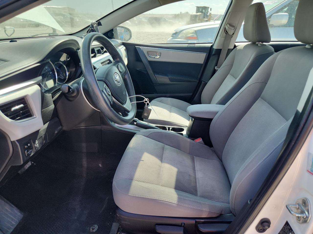 2015 TOYOTA COROLLA