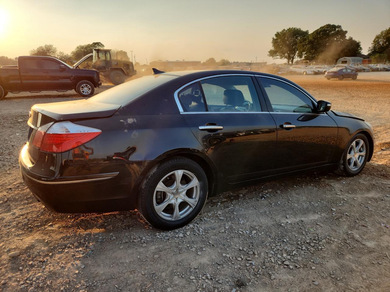 2010 HYUNDAI GENESIS
