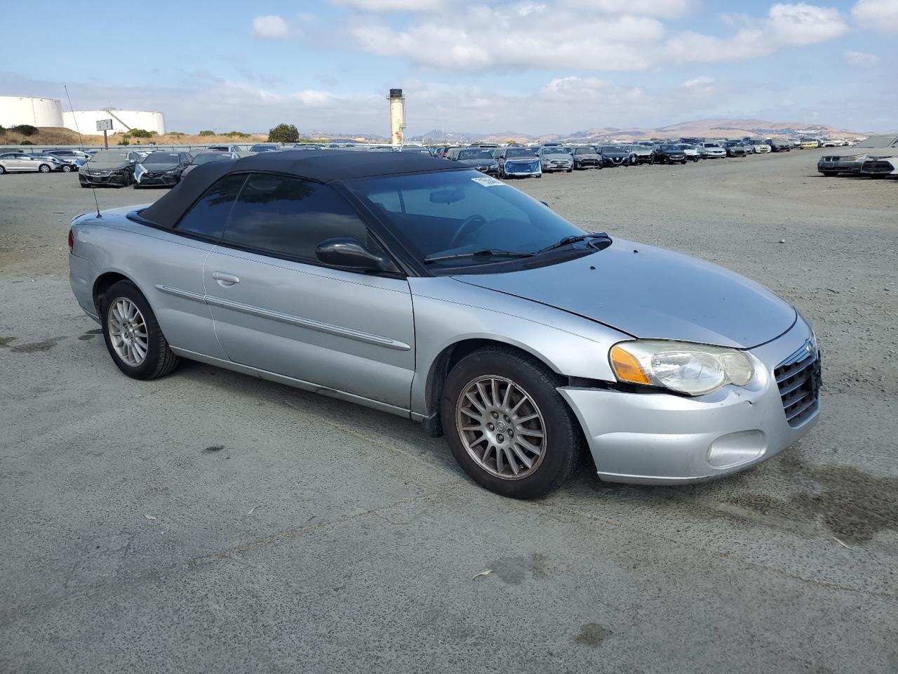 2005 CHRYSLER Sebring