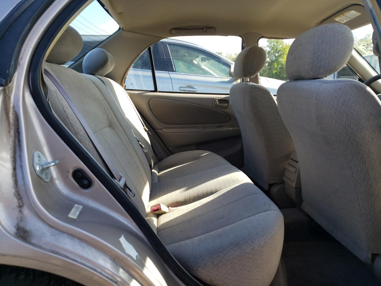 2002 TOYOTA COROLLA