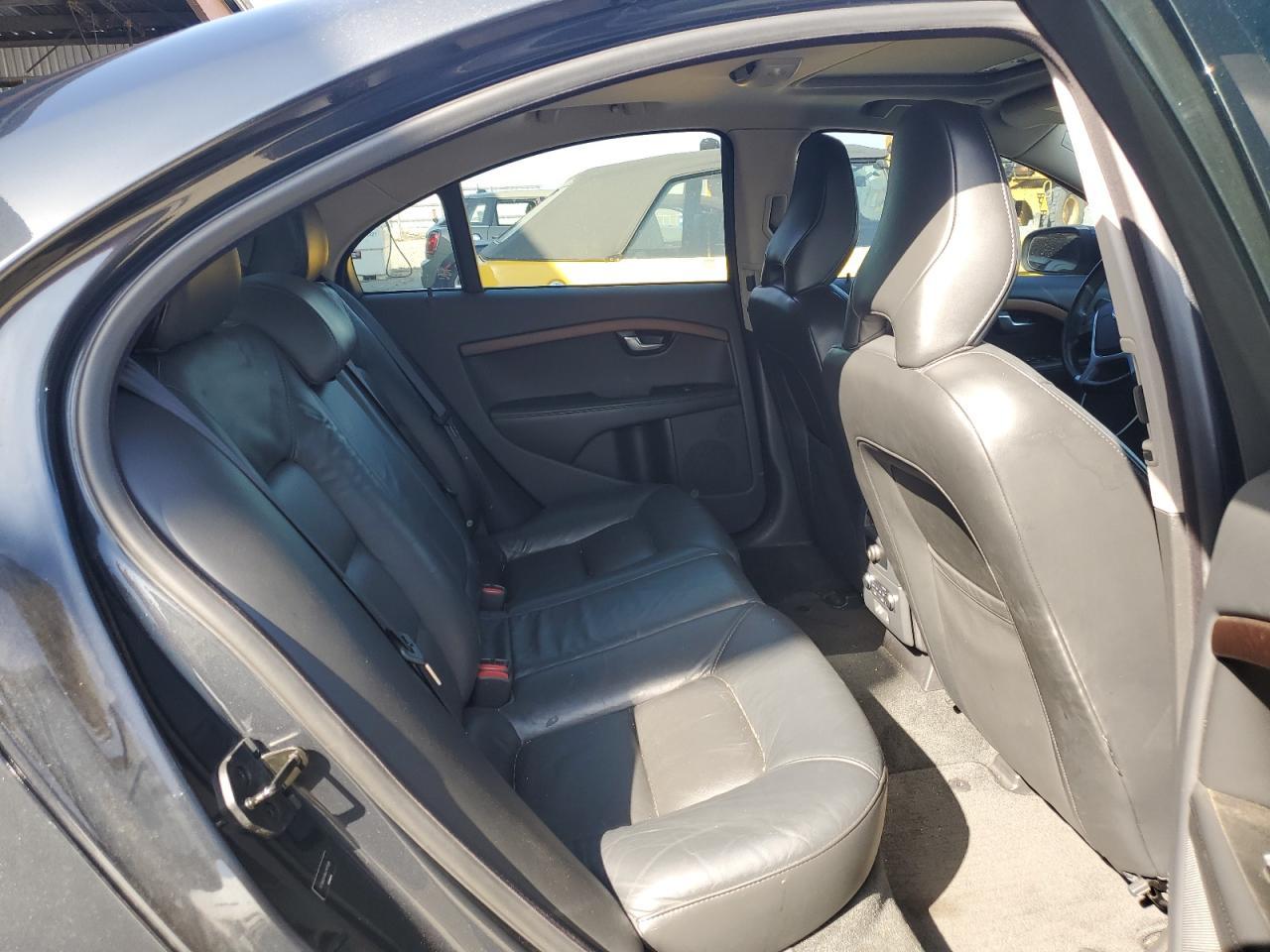 2010 VOLVO S80