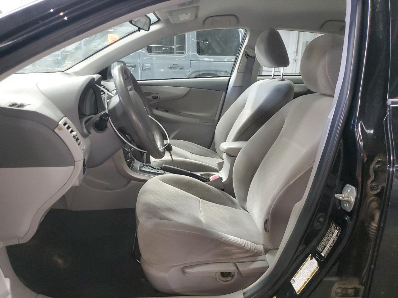 2009 TOYOTA COROLLA