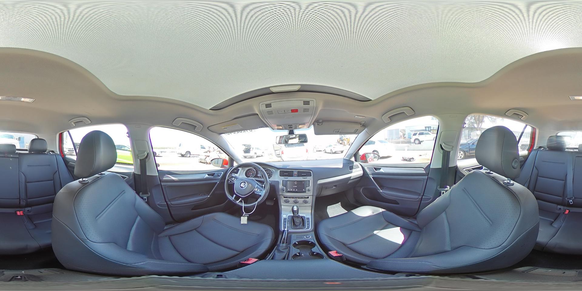 2017 VOLKSWAGEN GOLF