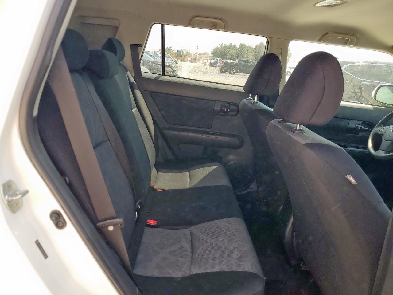 2012 TOYOTA SCION