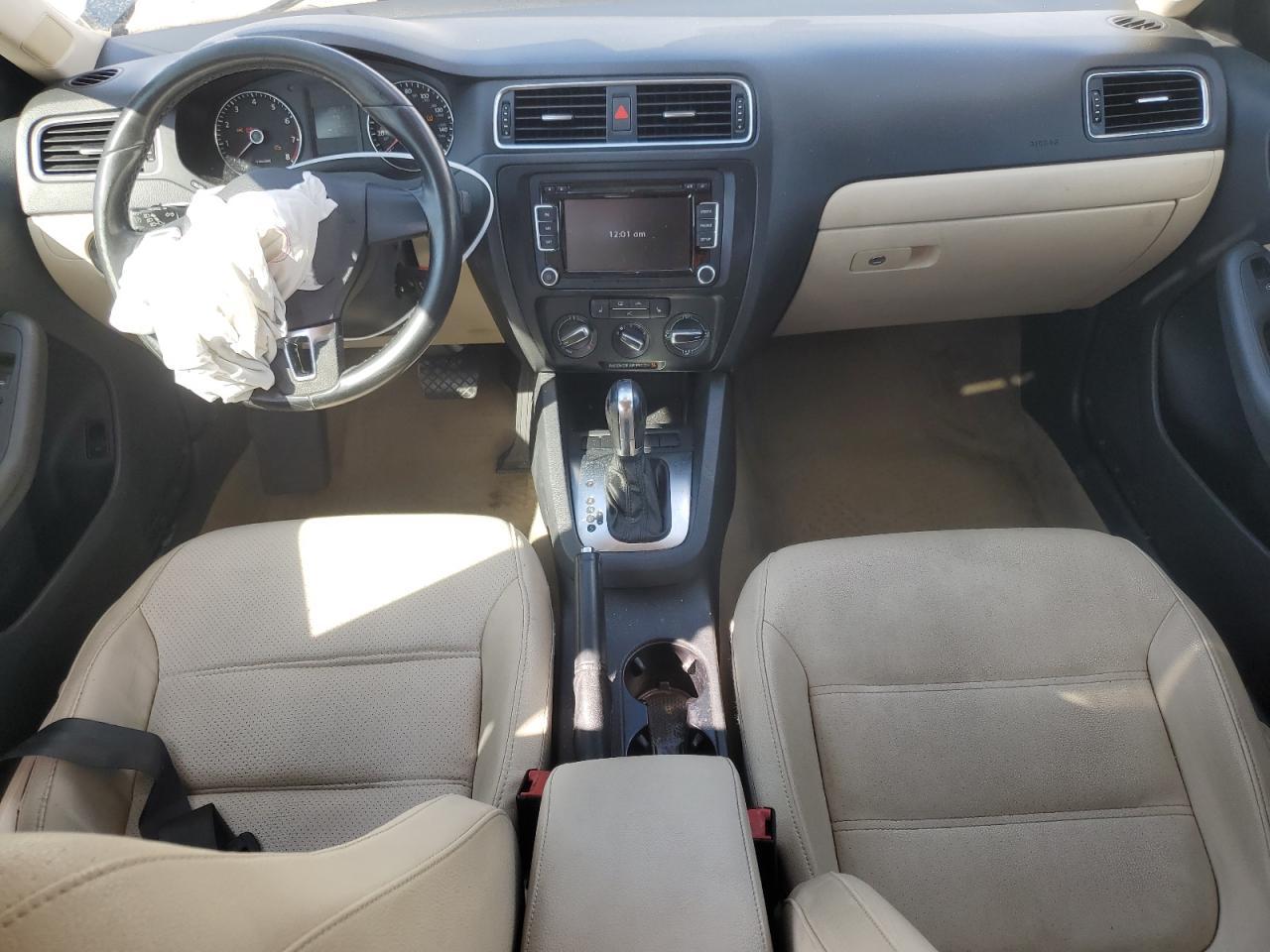 2012 VOLKSWAGEN JETTA