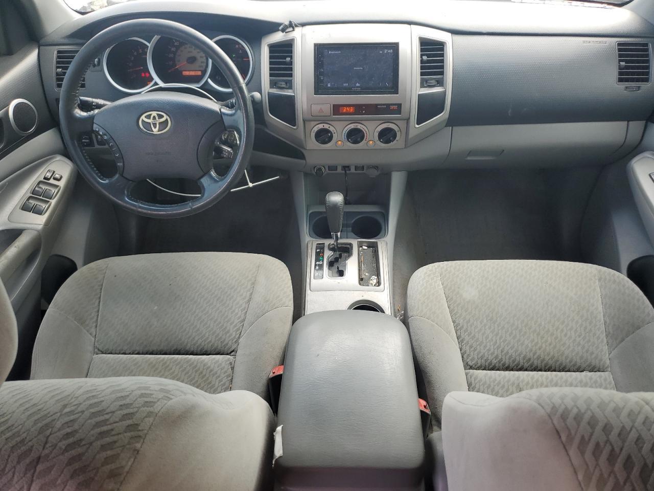 2011 TOYOTA TACOMA