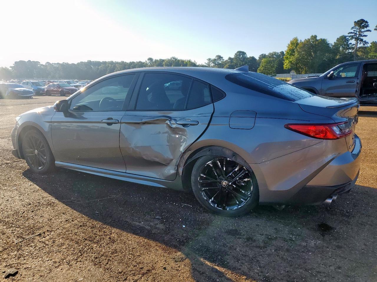 2025 TOYOTA CAMRY