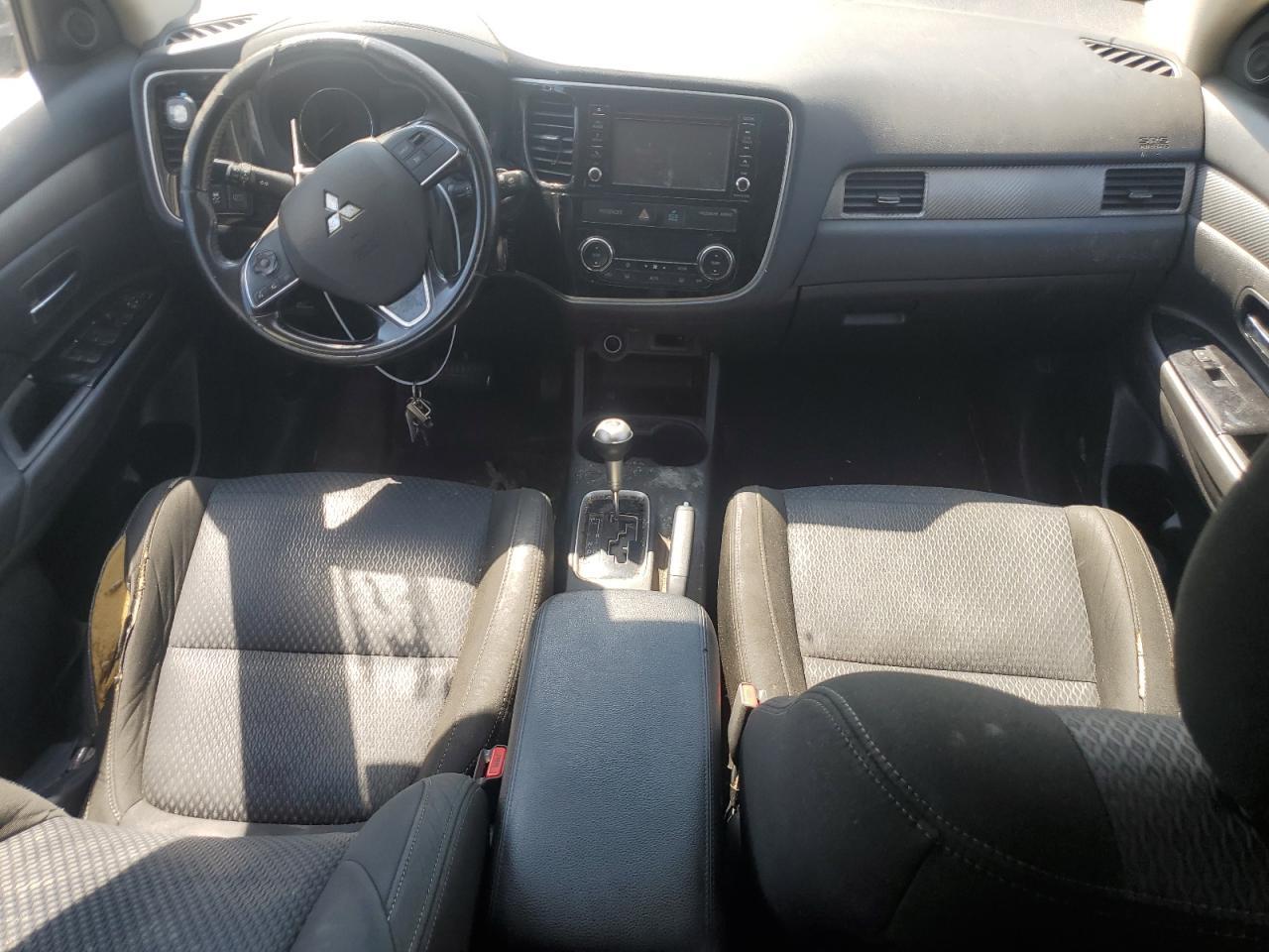 2016 MITSUBISHI outlander