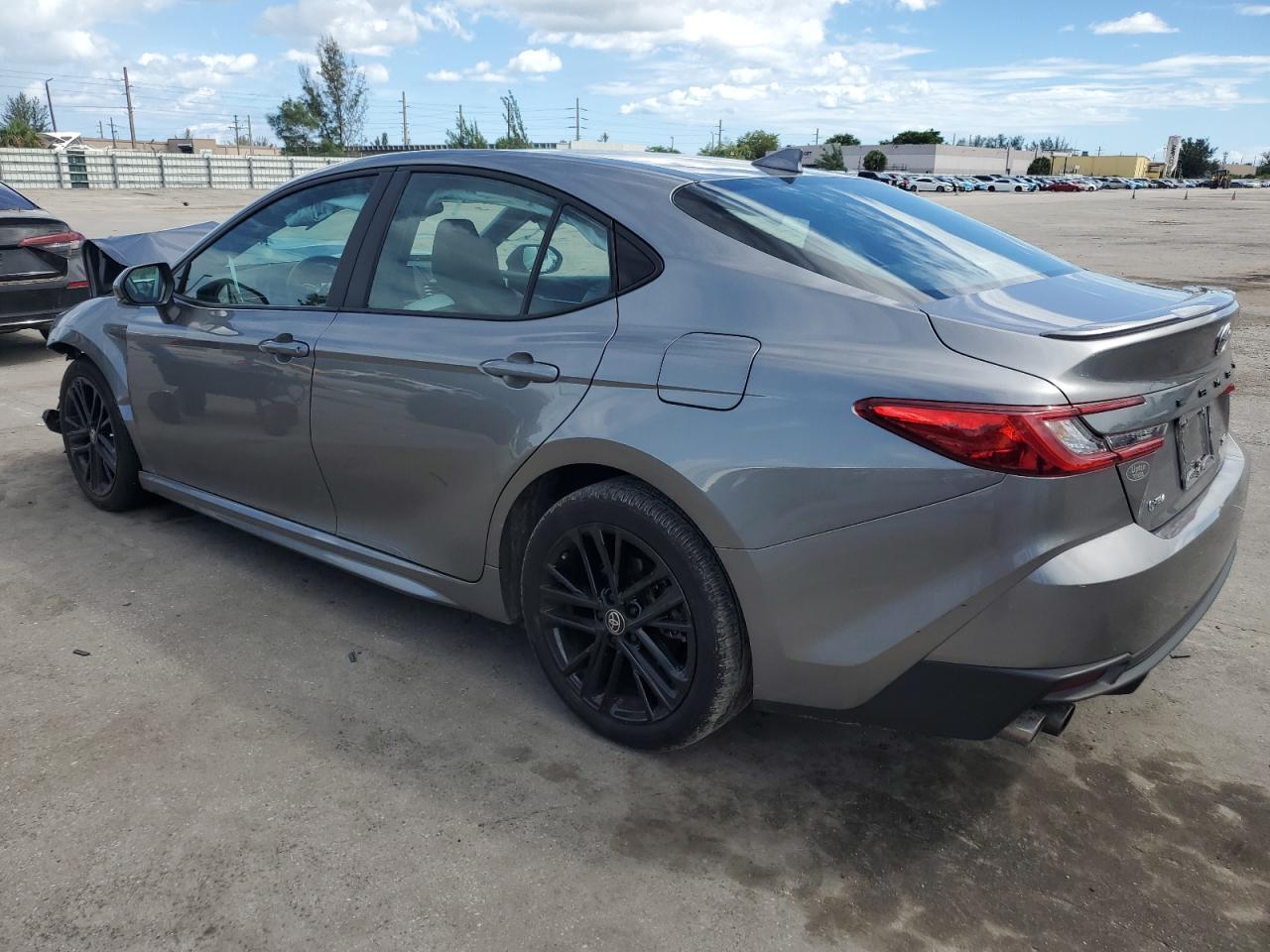 2025 TOYOTA CAMRY