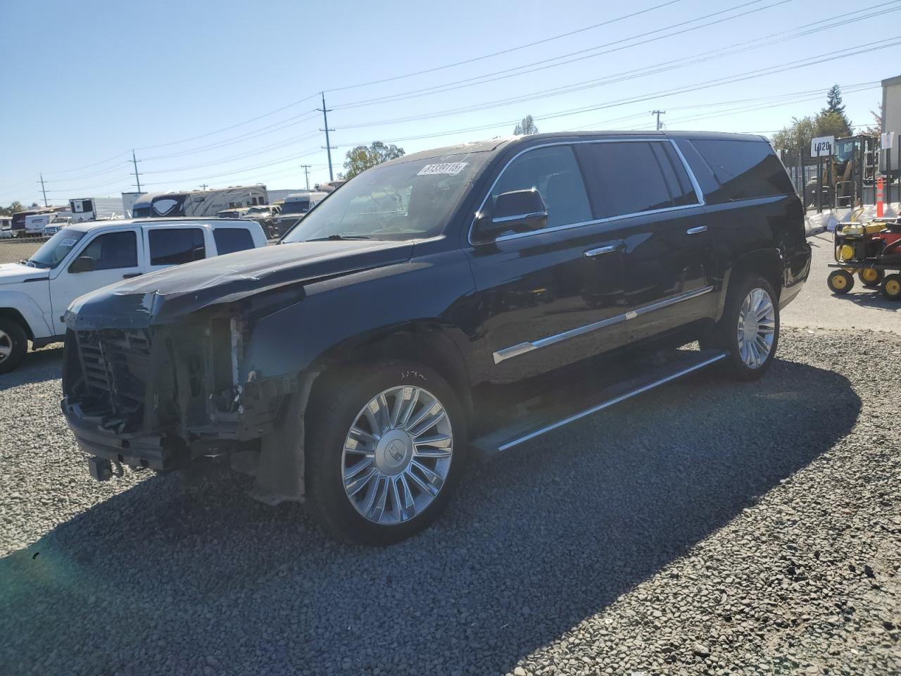 2017 CADILLAC Escalade ESV