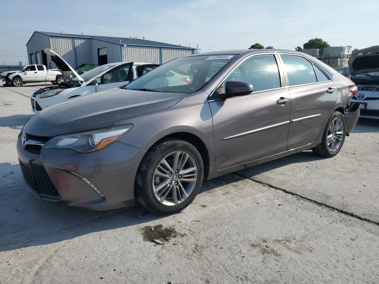 2017 TOYOTA CAMRY
