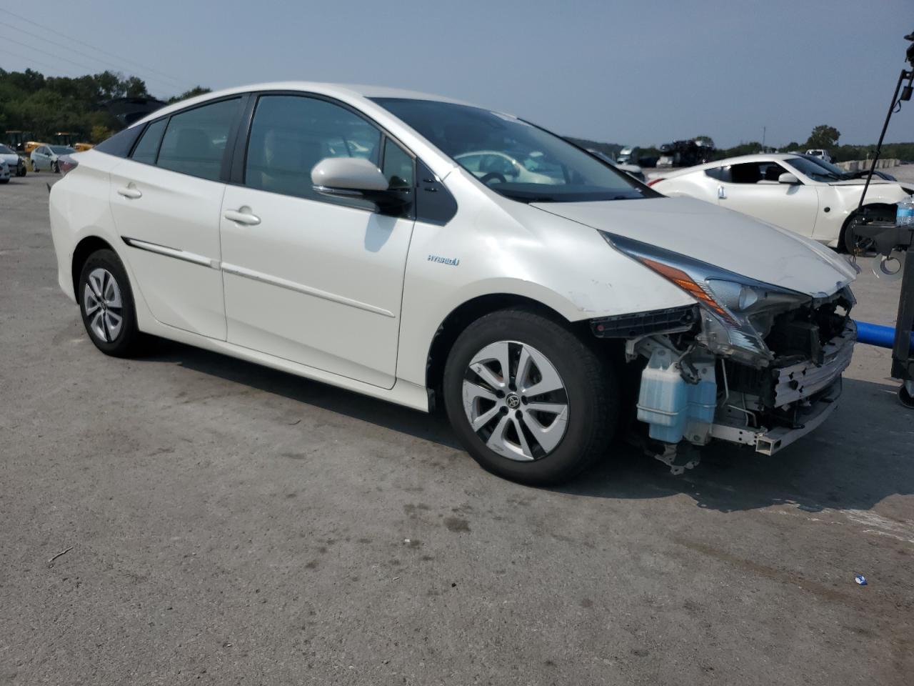 2018 TOYOTA PRIUS