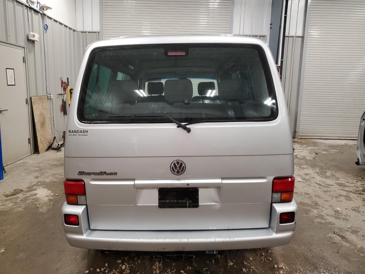 2001 VOLKSWAGEN Eurovan